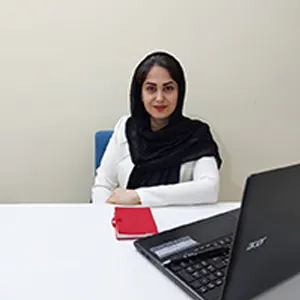 عکس خانم فرزانه احمدی مقدم