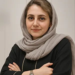 عکس خانم فاطمه امیری