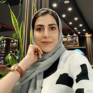 عکس خانم منصوره خالو